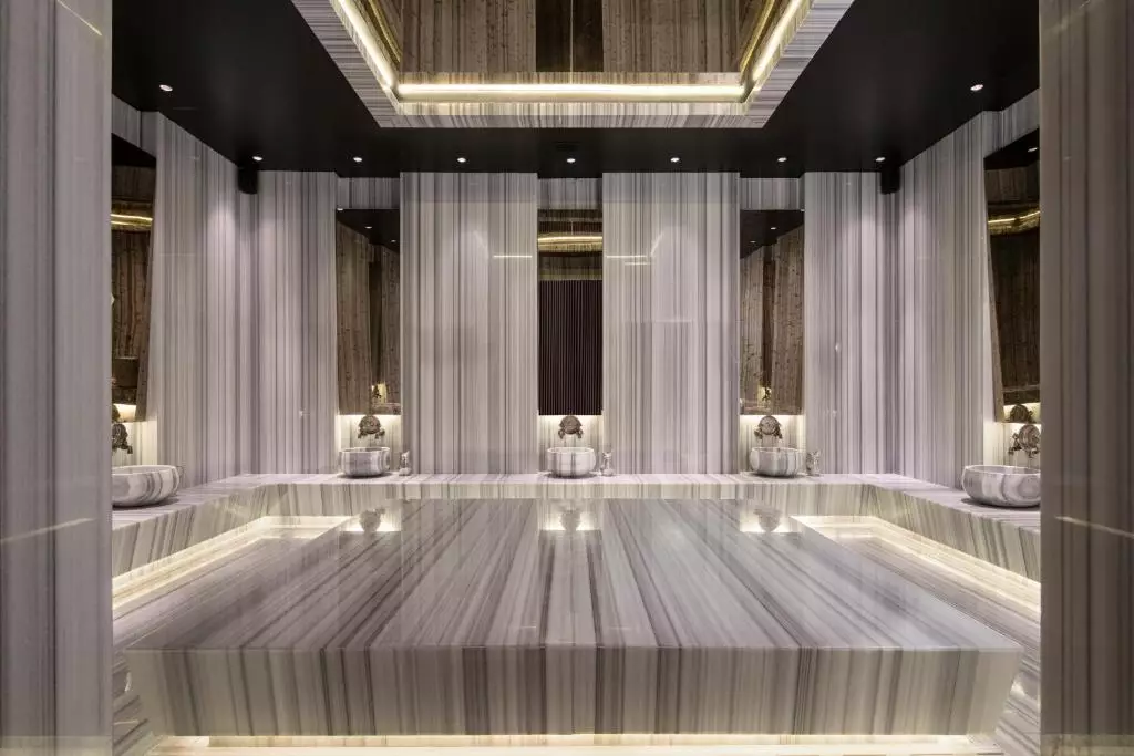 حمام هتل ویاژ آنتالیا